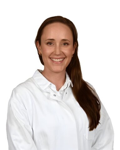 Linda Radek (Vastaava lääkäri Helsingin toimipisteellä) Linda Radek (Vastaava lääkäri Helsingin toimipisteellä)