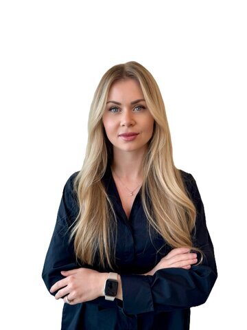 Valeria Bogdanova (Esteettinen sairaanhoitaja) Valeria Bogdanova (Esteettinen sairaanhoitaja)